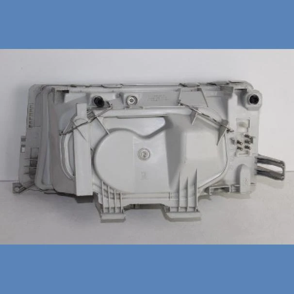 Mercedes-Benz W201 190E RH Headlamp For Sale in Kenya