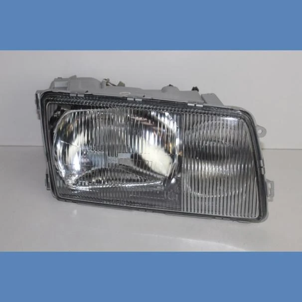 MERCEDES BENZ W126 LHS 1982-1996  HEADLAMP FOR SALE IN KENYA