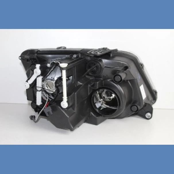 VW Amarok TDI LH Headlight For Sale in Kenya (2010-2013)