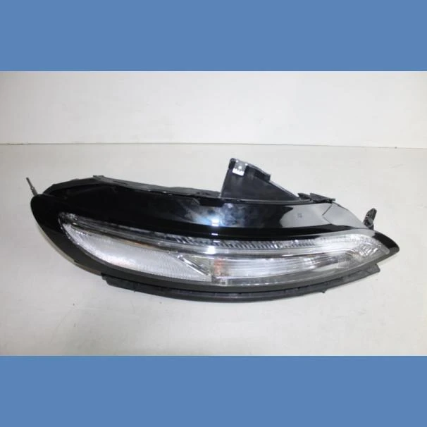 JEEP GRAND CHEROKEE 2014- 3.2 KL RIGHT FRONT HEADLAMP FOR SALE IN KENYA