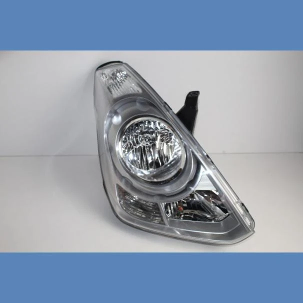 HYUNDAI H1  RIGHT FRONT HEADLIGHT  FOR SALE IN KENYA