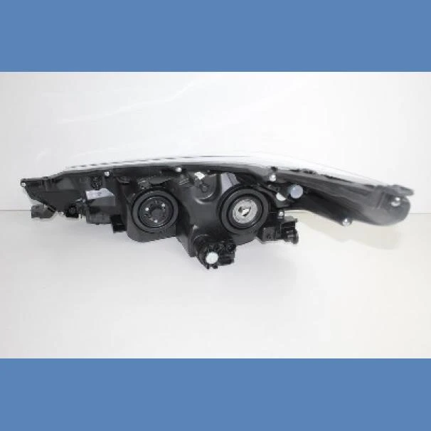 Toyota Yaris 1.5 RH Headlight For Sale in Kenya (2018-2021)