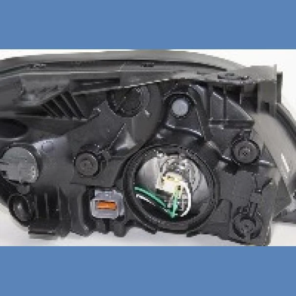 Kia Rio LH Headlight For Sale in Kenya (2006)