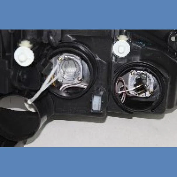 Corsa Utility LH Manual Headlight For Sale in Kenya (2003-2010)