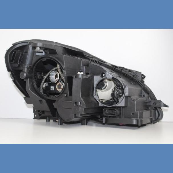 Mercedes-Benz W205 LF Single Xenon Headlight For Sale in Kenya