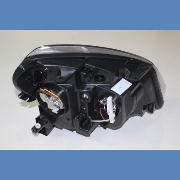 Nissan Qashqai 2.0L LH Headlight For Sale in Kenya (2007)