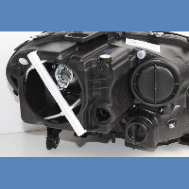 Mercedes-Benz W164 LF P/F Non-Xenon Headlamp For Sale in Kenya (2005-2009)