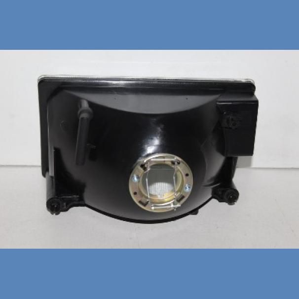 Jeep Grand Cherokee RHS Headlamp For Sale in Kenya (1997)