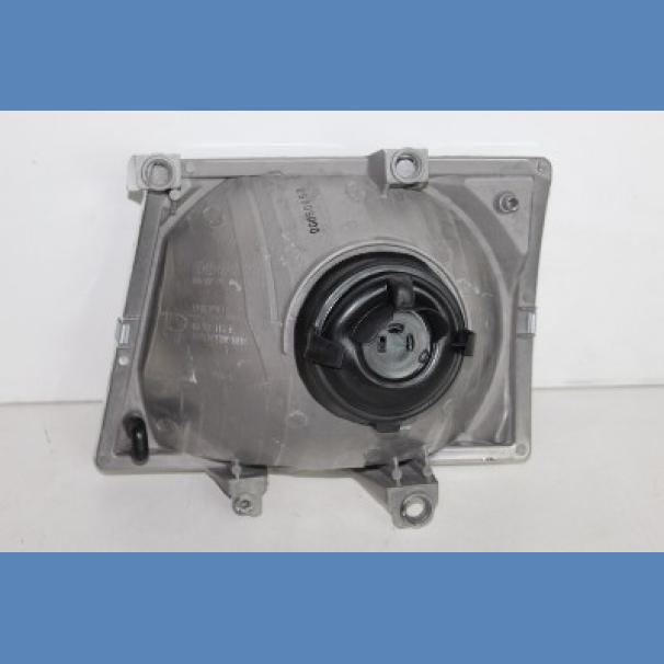 Ford Ranger RH Headlight For Sale in Kenya (2001)