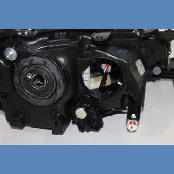 Toyota Fortuner 2017  Left-Hand Side Headlight for Sale in Kenya