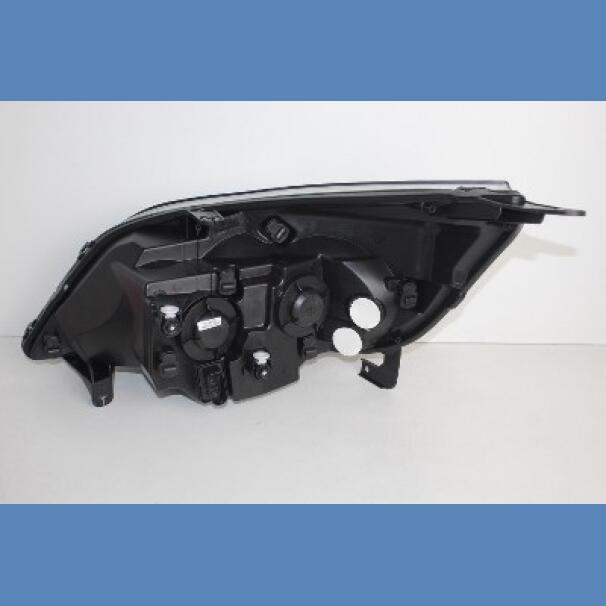 Chevrolet Utility 1.4 2011 Onwards  Right-Hand Side Headlamp for Sale in Kenya