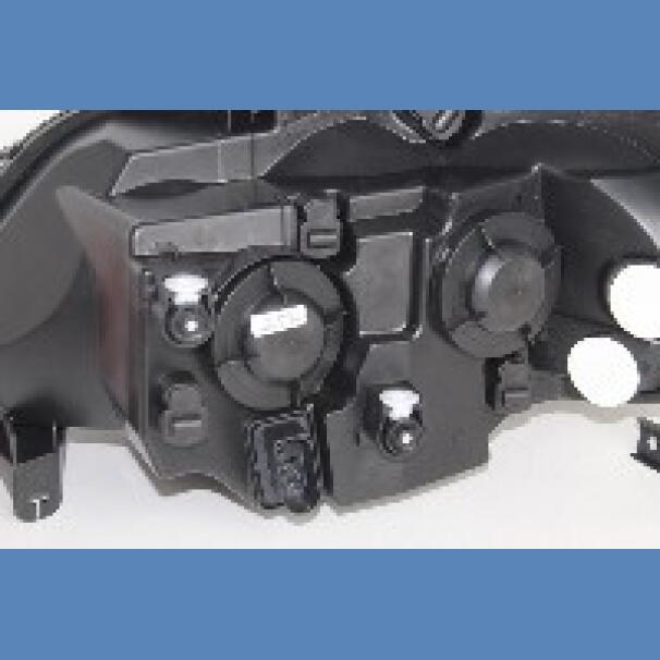 Chevrolet Utility 1.4 2011 Onwards  Right-Hand Side Headlamp for Sale in Kenya