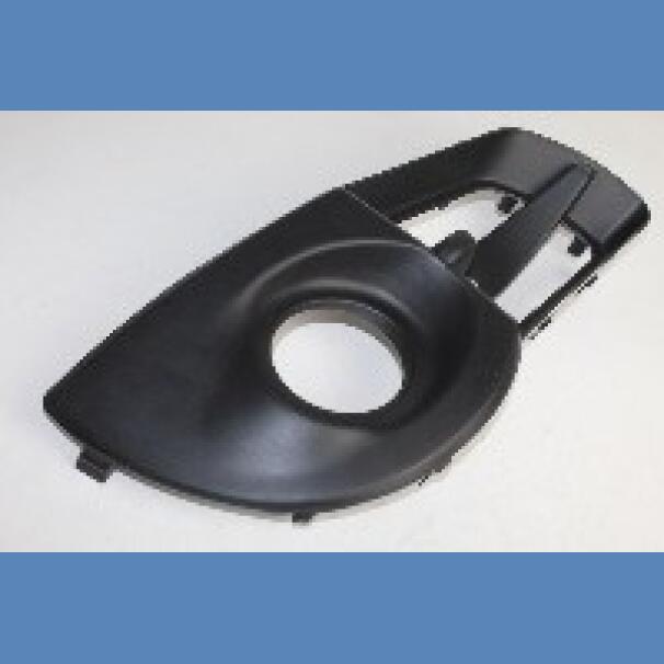 Chevrolet Utility  2011 Fog Cover RH for Sale in Kenya