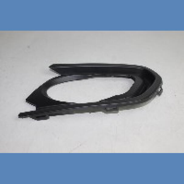 Renault Sandero 2017 Right Front Fog Light Grille For Sale in Kenya