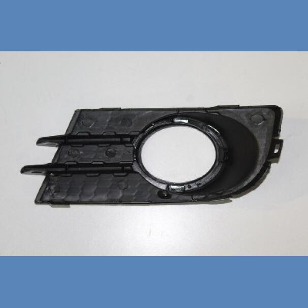 VW Tiguan 2012–2015 Left Front Fog Lamp Cover With Hole For Sale in Kenya