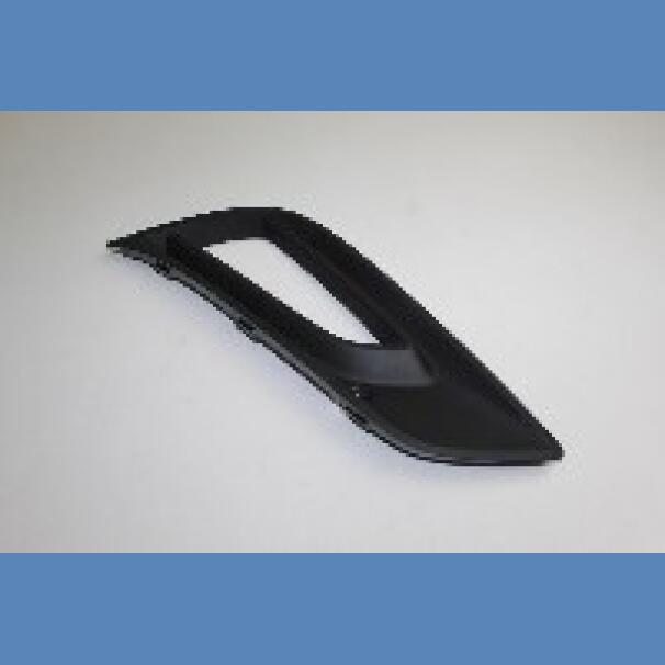 Opel Astra 2016 Right Front Fog Lamp Cover With Hole For Sale in Kenya