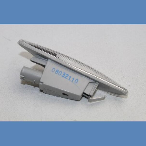 BMW F25 X3 2010-2014 FENDER INDICATOR IN KENYA