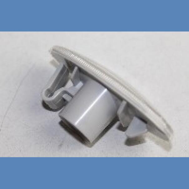 NISSAN Dualis and Qashqai Wing Indicator Light in Kenya  