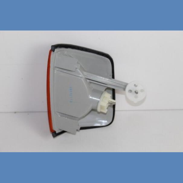 Mercedes 190E Front Left Indicator For Sale in Kenya 