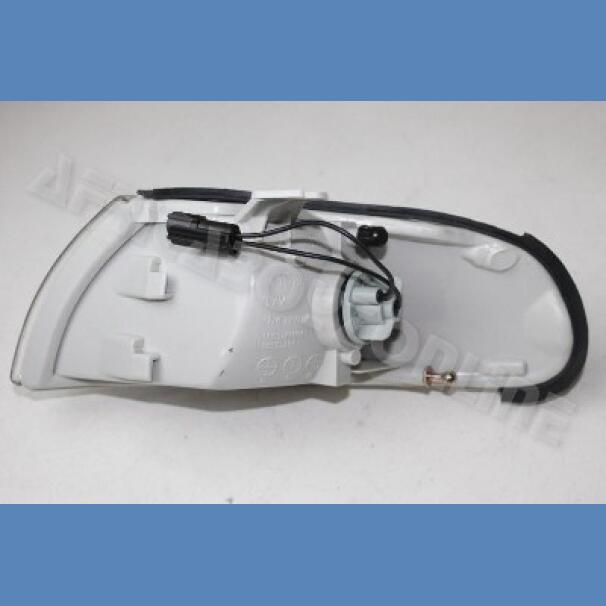 Mazda 626 Corner Lamp for Sale in Kenya