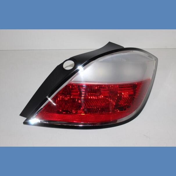 OPEL ASTRA TAIL LAMP RHS For Sale in Kenya