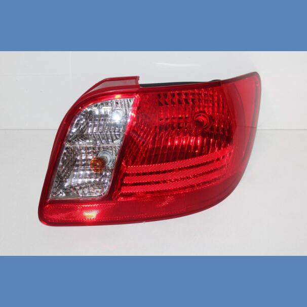KIA RIO TAIL LAMP RR SEDAN For Sale in Kenya