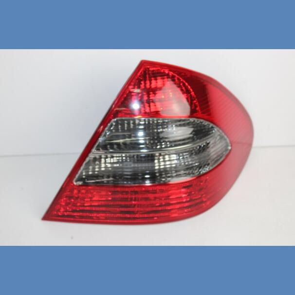 MERCEDES-BENZ W211 2006-2009 TAIL LAMP LR For Sale in Kenya