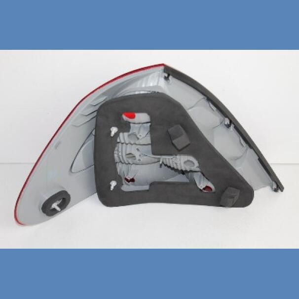 Mercedes-Benz W211 Taillight For Sale in Kenya- right (2006-2009)