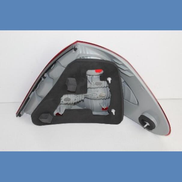 Mercedes-Benz W211 Taillight For Sale in Kenya - left (2006-2009)