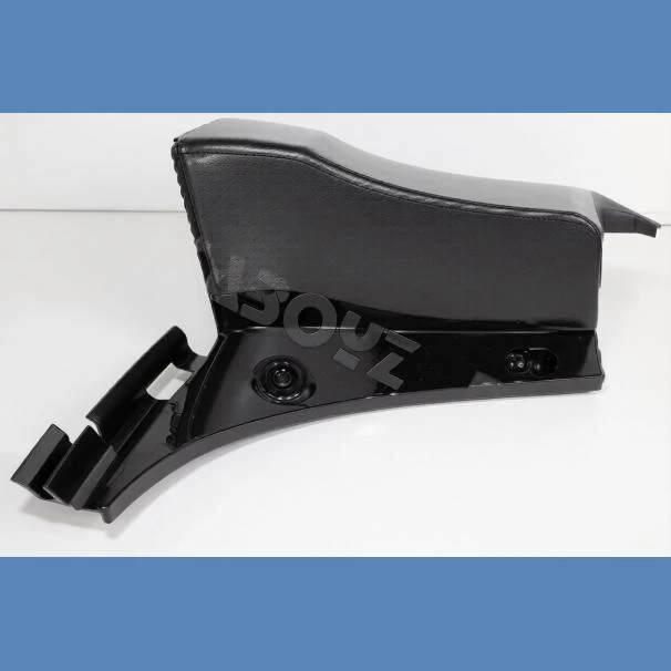 Hyundai H1 Garnish Assy Gusset Under Tail Lamp LHS For Sale in Kenya