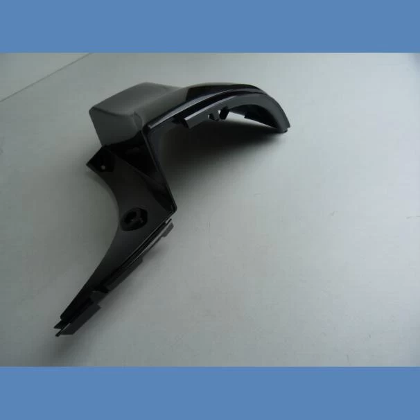 Hyundai H1 Garnish Assy Gusset  Under Tail Lamp For Sale in Kenya