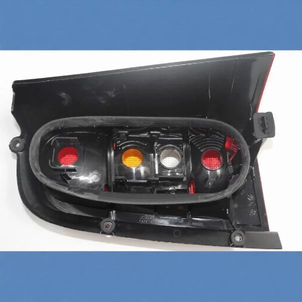 Mercedes-Benz Vito W638 Tail Lamp For Sale in Kenya- Left (1996-2003)