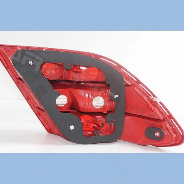 Mercedes-Benz W204 Taillight For Sale in Kenya - Right (2007-2014)