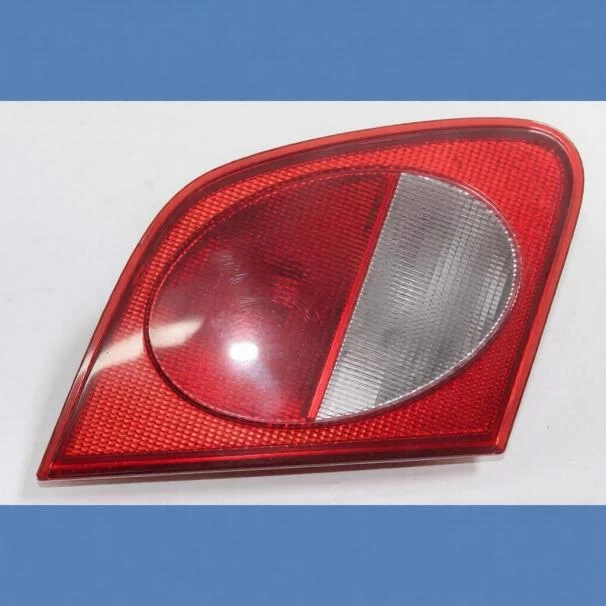 MERCEDES E-CLASS TAIL LAMP LEFT HAND SIDE INNER For Sale in Kenya