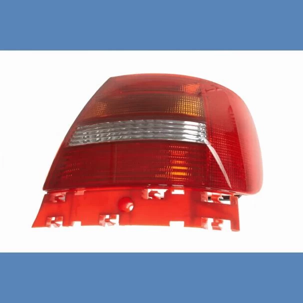 AUDI A4 TAIL LAMP RH 2001 For Sale in Kenya