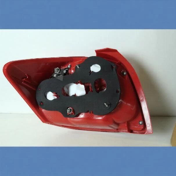 Toyota Auris Taillight For Sale in Kenya - Right(2006-2012)