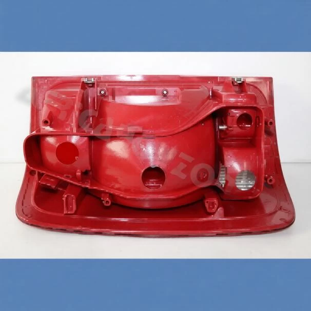 VW Amarok Taillight For Sale in Kenya - Right(2010-2016)