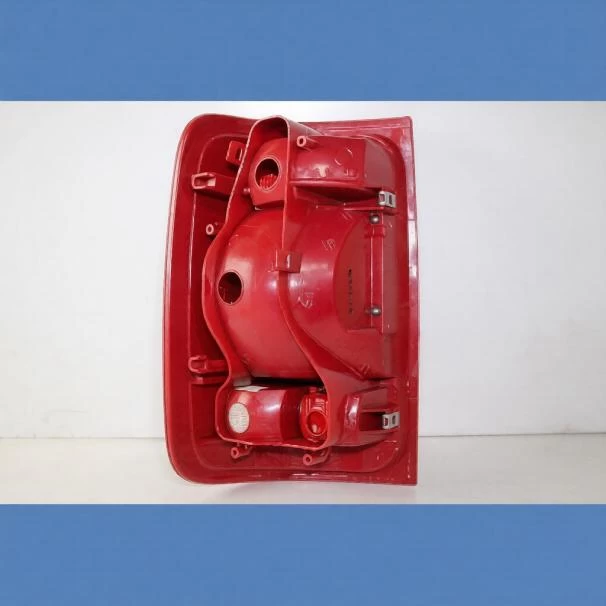 VW Amarok Taillight For Sale in Kenya - Right(2010-2016)