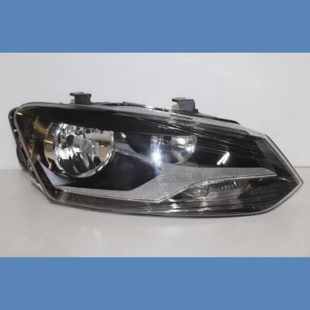 2011-2015 VOLKSWAGEN POLO 6 1.6I SEDAN RH HEADLIGHT FOR SALE IN KENYA