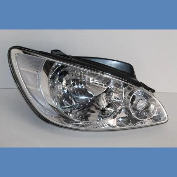 HYUNDAI GETZ HEADLAMP RF N/S FOR SALE IN KENYA
