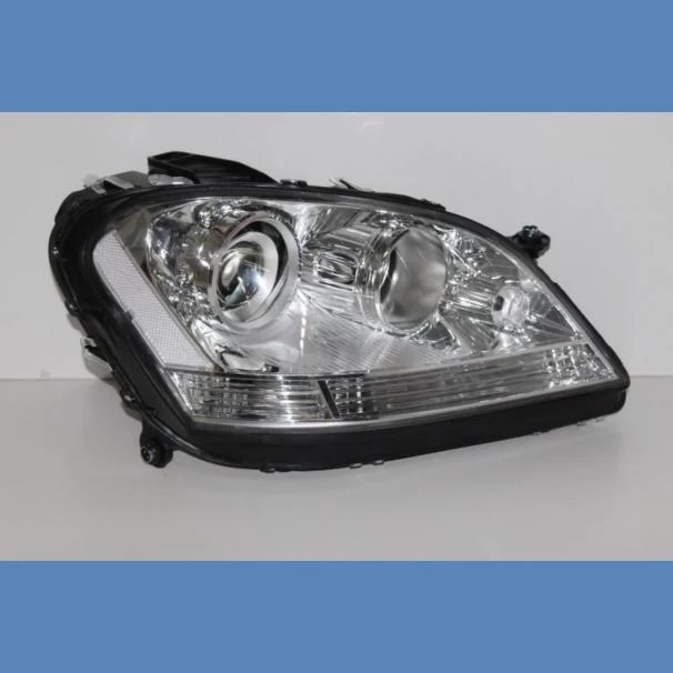 MERCEDES BENZ W164 2005, 2006, 2007, 2008 & 2009 NON XENON RF HEADLAMP FOR SALE IN KENYA