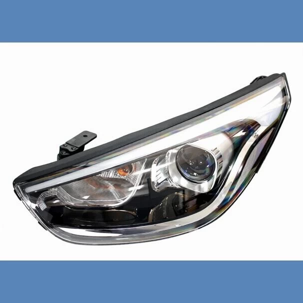 HYUNDAI IX35  RF O/S HEADLAMP FOR SALE IN KENYA