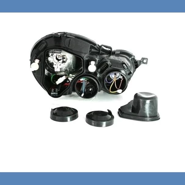 VW Polo Classic 2005 Left Headlamp for Sale in Kenya