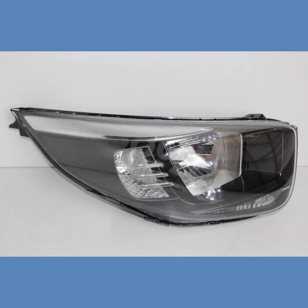 Kia Picanto RF Headlamp 2017–2018 for Sale in Kenya