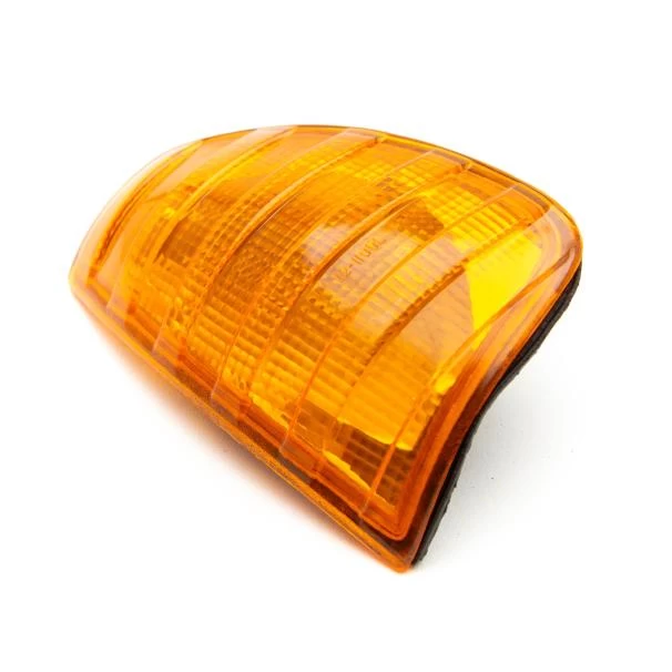 Mercedes W123 Indicator Lght in Kenya - Front Right