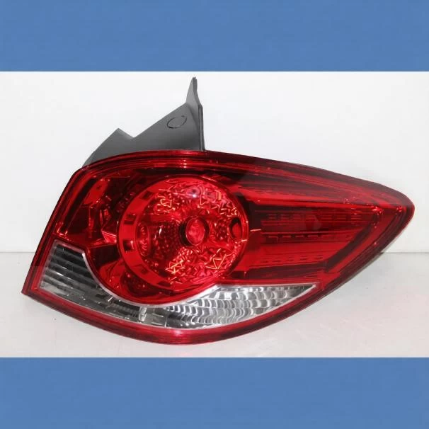 CHEVROLET CRUZE 2013 TAIL LAMP RH For Sale in Kenya