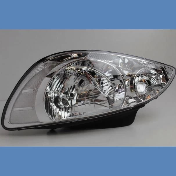 Hyundai Getz Left Front (O/S) Headlight for Sale in Kenya