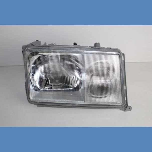 Mercedes‑Benz W124 Pre‑Facelift Right Front (RF) Headlamp for Sale in Kenya