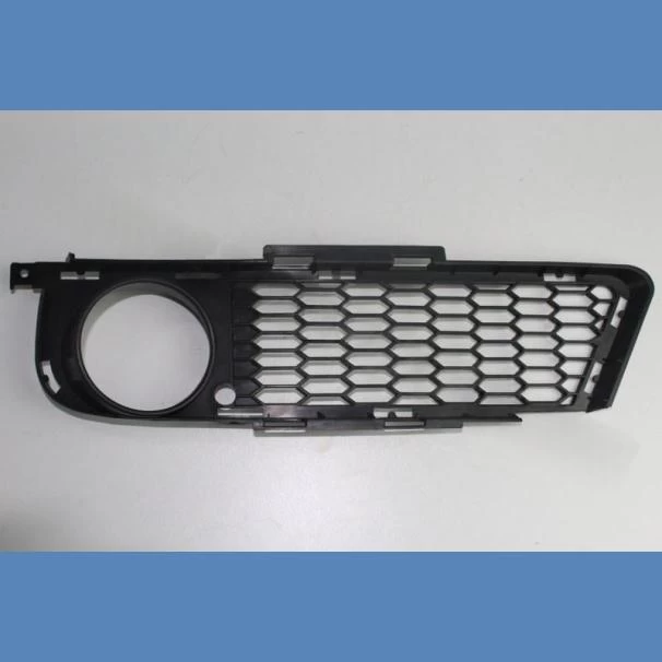 BMW E90 Fog Lamp base In Kenya - Left Front 