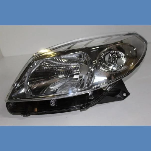 Renault Sandero StepWay Right Hand Headlamp 2009-2012